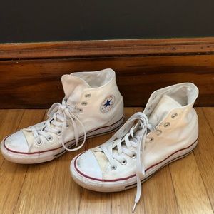 Women’s high top Converse size 10